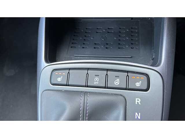 Hyundai i10 I10 1.2 [79] Premium 5dr Auto [Nav]