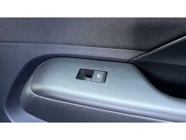 Hyundai Kona KONA 1.6T 138 Advance 5dr