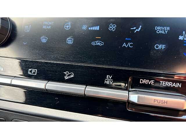 Hyundai Santa Fe SANTA FE 1.6 TGDi 288 PHEV Calligraphy 5dr 4WD Auto
