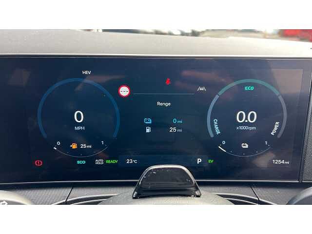 Hyundai Santa Fe SANTA FE 1.6 TGDi Plug-in Hybrid Calligraphy 5dr 4WD Auto