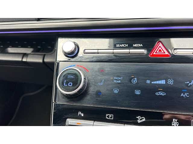 Hyundai Santa Fe SANTA FE 1.6 TGDi Plug-in Hybrid Calligraphy 5dr 4WD Auto
