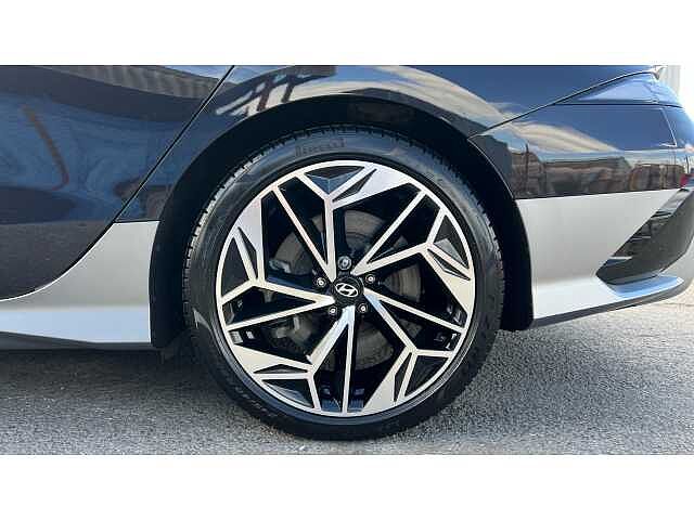 Hyundai Ioniq 6 IONIQ 6 168kW Premium 77kWh 4dr Auto