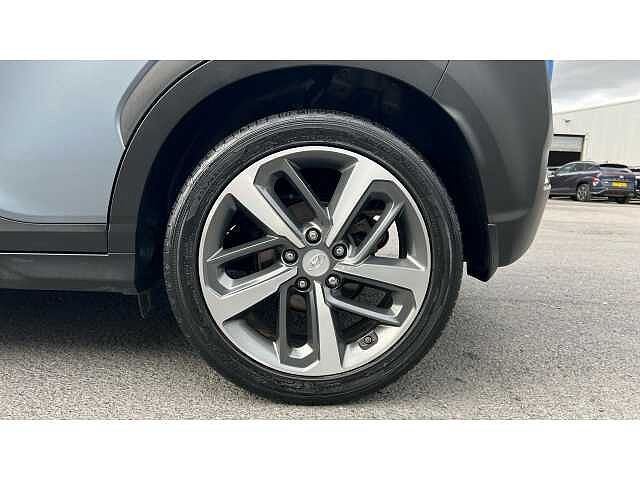 Hyundai KONA KONA 1.0T GDi Play Edition 5dr SILVER