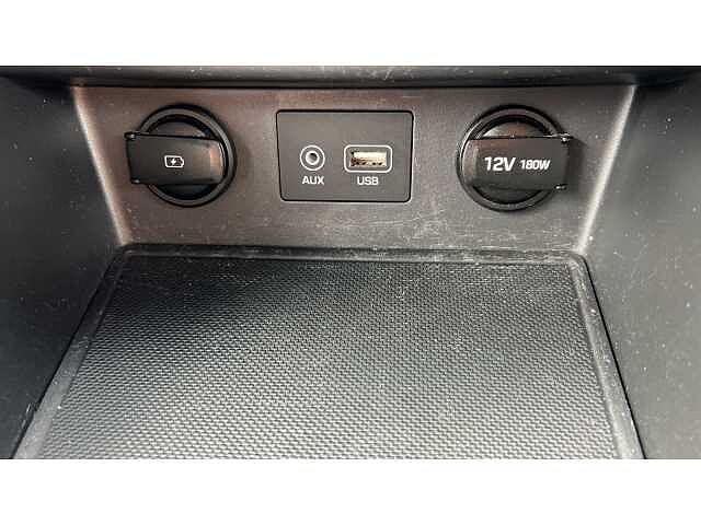 Hyundai KONA KONA 1.0T GDi Play Edition 5dr SILVER