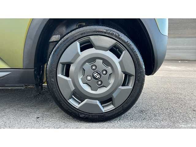 Hyundai INSTER Inster 5Dr HAT 85kW Cross 49kWh Amazonas Green