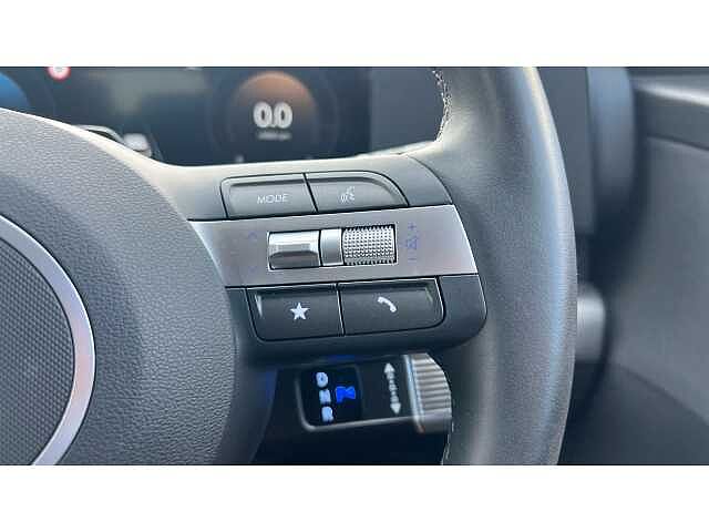 Hyundai KONA KONA 1.6 Hybrid 138 Advance 5dr DCT Black