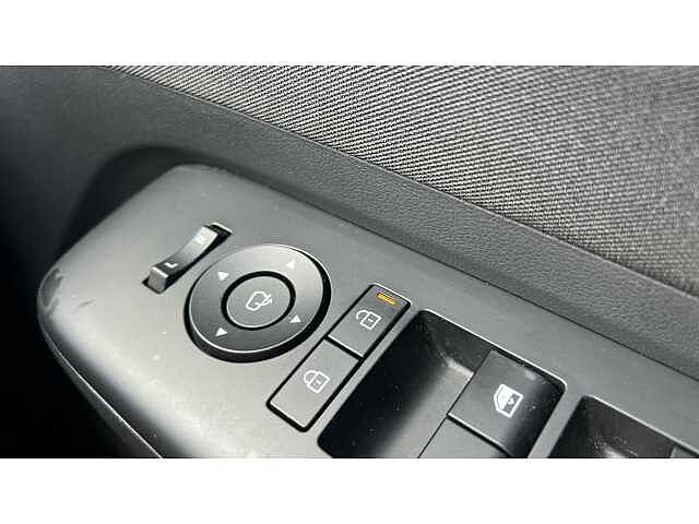 Hyundai KONA KONA 1.6 Hybrid 138 Advance 5dr DCT Black