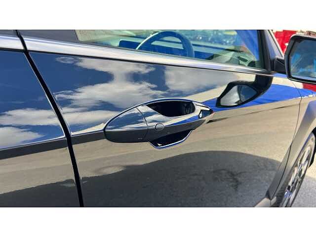 Hyundai KONA KONA 1.6 Hybrid 138 Advance 5dr DCT Black