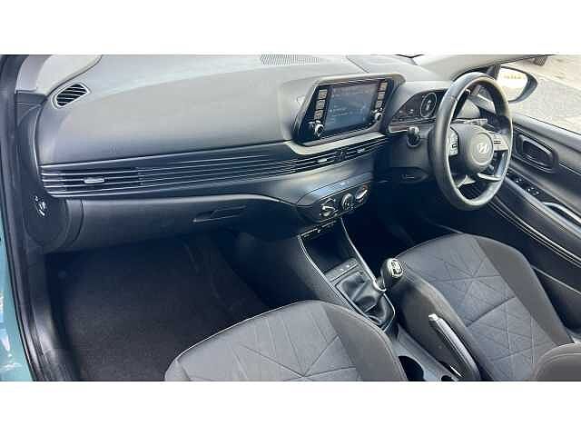 Hyundai BAYON BAYON 1.0 TGDi 48V MHEV SE Connect 5dr GREEN