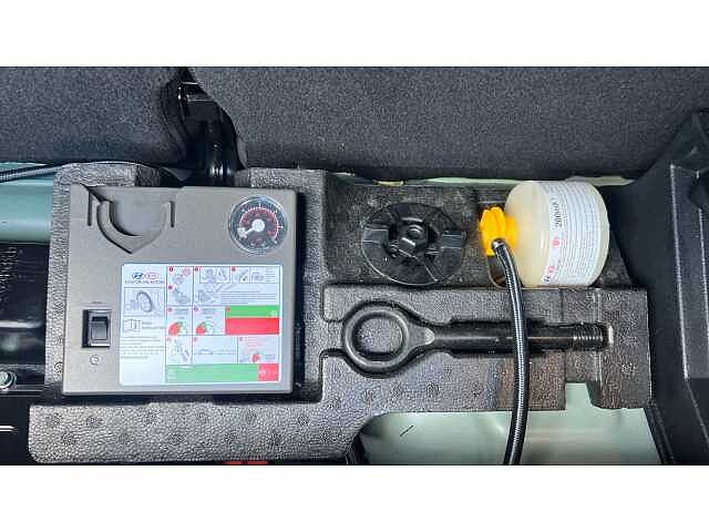 Hyundai BAYON BAYON 1.0 TGDi 48V MHEV SE Connect 5dr GREEN