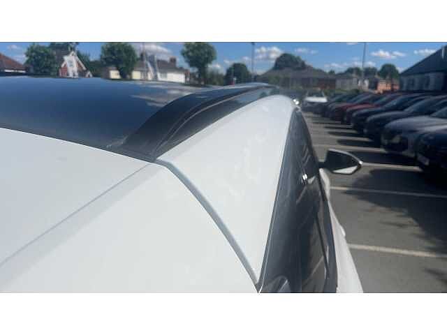 Hyundai TUCSON 1.6 TGDi Hybrid 230 Ultimate 5dr 2WD Auto WHITE