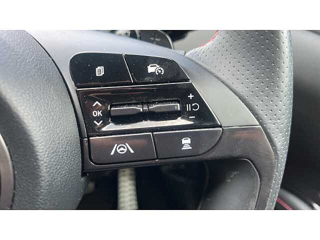 Hyundai TUCSON TUCSON 1.6 TGDi Hybrid 230 N Line S 5dr 2WD Auto Engine Red
