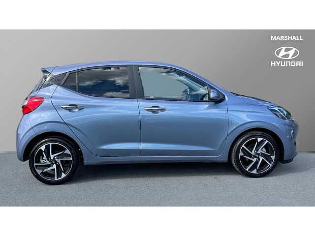 Hyundai I10 i10 5Dr HAT 1.2 MPi 79ps Premium NAV AU Meta Blue