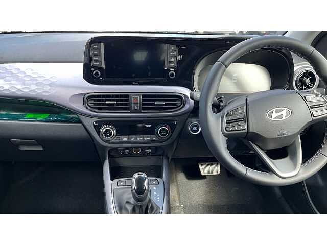 Hyundai I10 i10 5Dr HAT 1.2 MPi 79ps Premium NAV AU Meta Blue