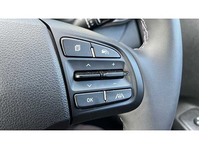 Hyundai I10 i10 5Dr HAT 1.2 MPi 79ps Premium NAV AU Meta Blue