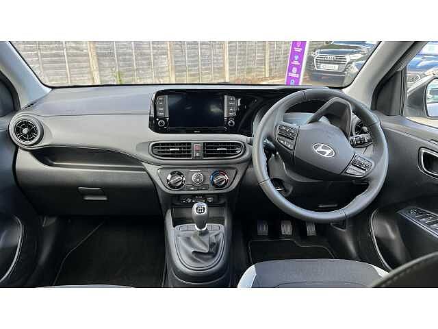 Hyundai I10 i10 5Dr HAT 1.0 MPi 63ps AdvancePlus Pack NAV Lumen Gray