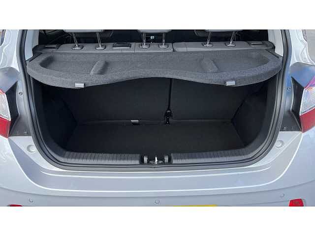 Hyundai I10 i10 5Dr HAT 1.0 MPi 63ps AdvancePlus Pack NAV Lumen Gray