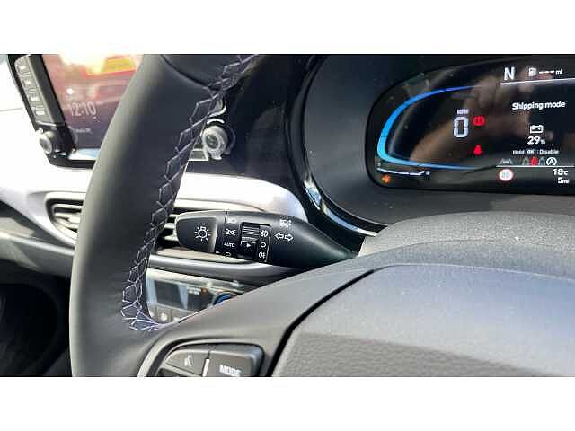 Hyundai I10 i10 5Dr HAT 1.2 MPi 79ps Premium NAV AU Meta Blue