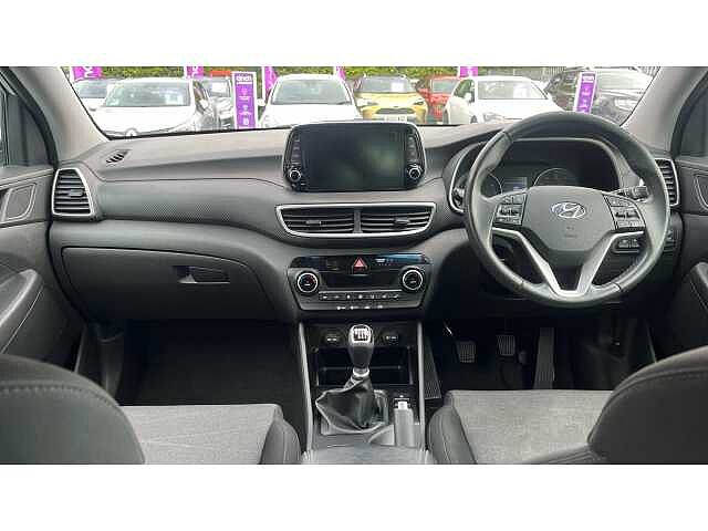 Hyundai TUCSON TUCSON 1.6 GDi SE Nav 5dr 2WD WHITE