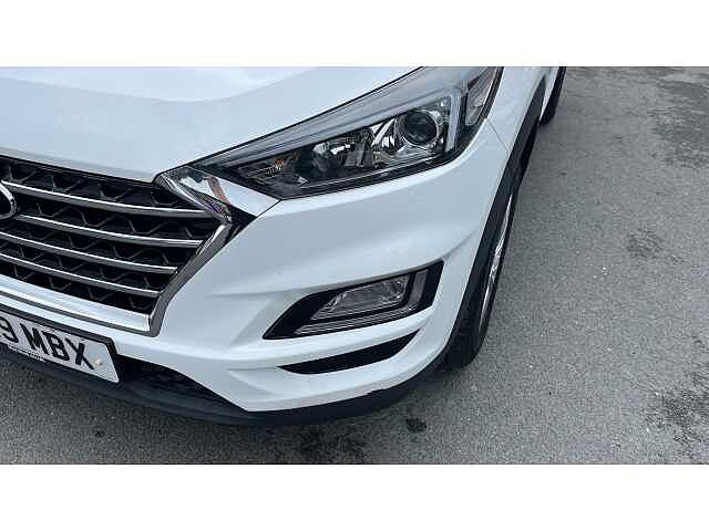 Hyundai TUCSON TUCSON 1.6 GDi SE Nav 5dr 2WD WHITE