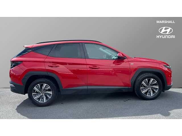 Hyundai TUCSON TUCSON 1.6 TGDi 48V MHD SE Connect 5dr 2WD DCT Engine Red