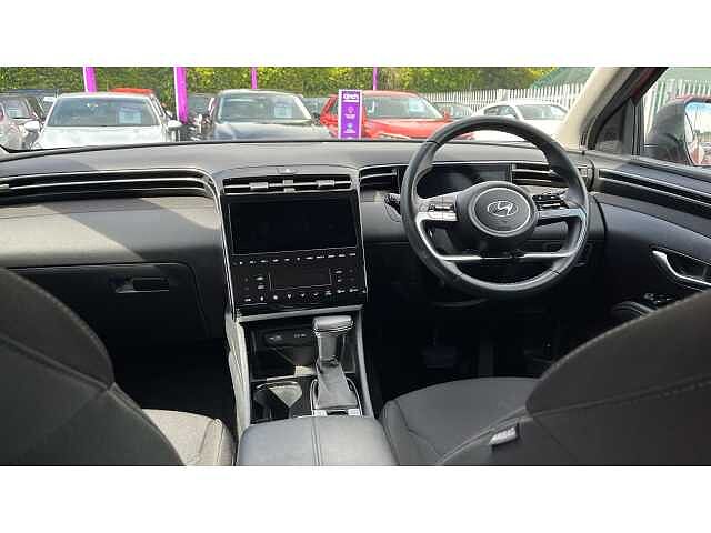 Hyundai TUCSON TUCSON 1.6 TGDi 48V MHD SE Connect 5dr 2WD DCT Engine Red