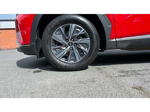 Hyundai TUCSON TUCSON 1.6 TGDi 48V MHD SE Connect 5dr 2WD DCT Engine Red