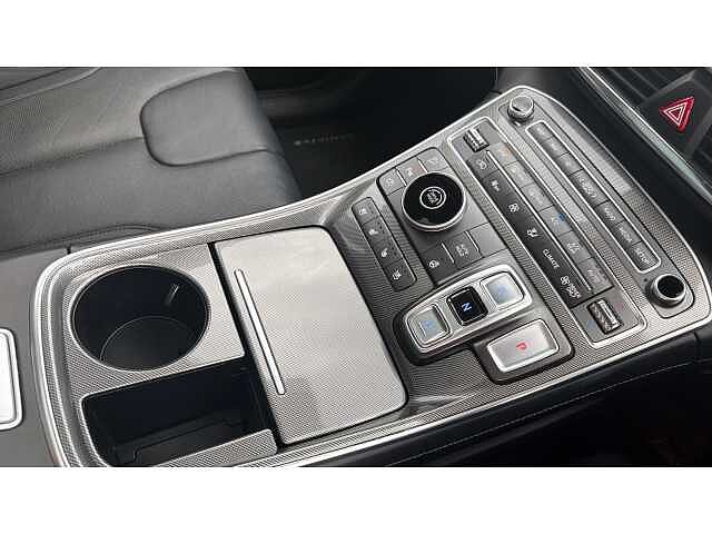 Hyundai Santa Fe SANTA FE 1.6 TGDi Hybrid Ultimate 5dr Auto