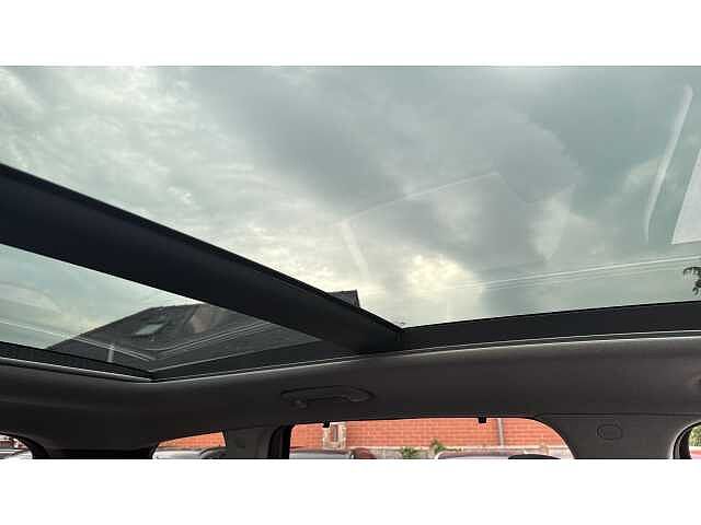Hyundai Santa Fe SANTA FE 1.6 TGDi Hybrid Ultimate 5dr Auto