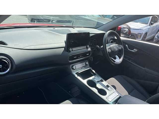 Hyundai KONA KONA 100kW SE Connect 39kWh 5dr Auto Ignite Red