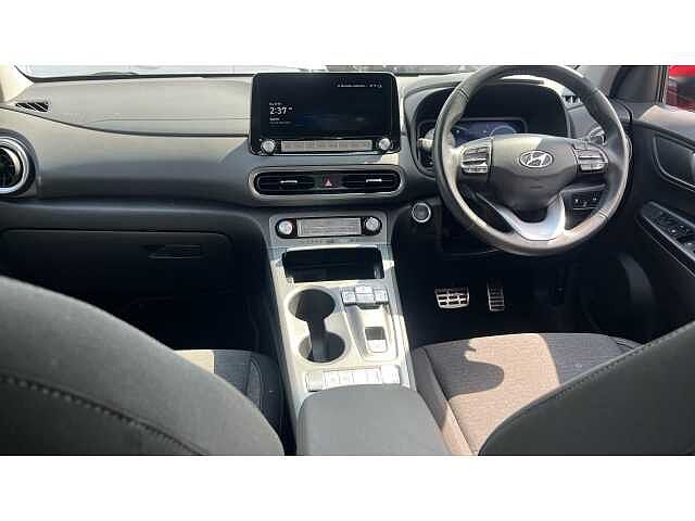 Hyundai KONA KONA 100kW SE Connect 39kWh 5dr Auto Ignite Red