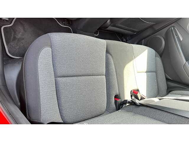 Hyundai KONA KONA 100kW SE Connect 39kWh 5dr Auto Ignite Red