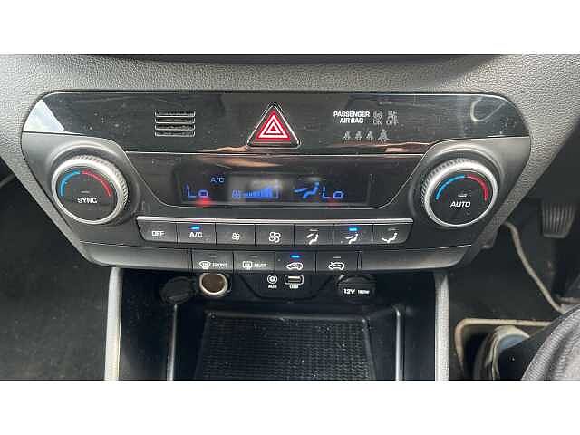 Hyundai TUCSON TUCSON 1.6 GDi SE Nav 5dr 2WD Black