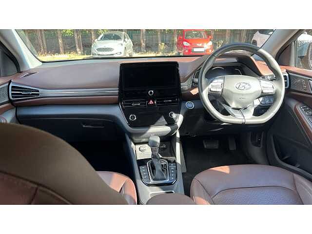 Hyundai Ioniq IONIQ 1.6 GDi Hybrid Premium SE 5dr DCT