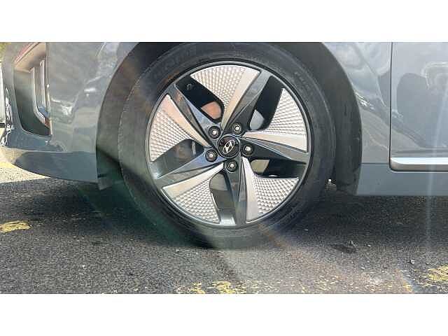 Hyundai Ioniq IONIQ 1.6 GDi Hybrid Premium SE 5dr DCT