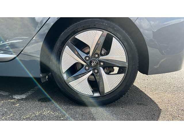 Hyundai Ioniq IONIQ 1.6 GDi Hybrid Premium SE 5dr DCT