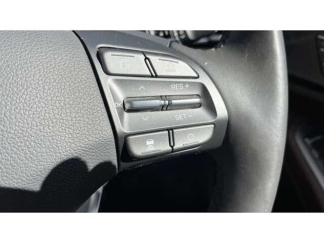 Hyundai Ioniq IONIQ 1.6 GDi Hybrid Premium SE 5dr DCT