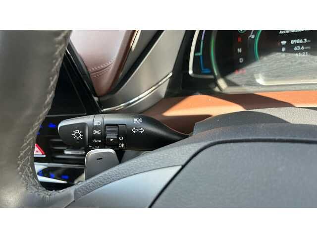 Hyundai Ioniq IONIQ 1.6 GDi Hybrid Premium SE 5dr DCT