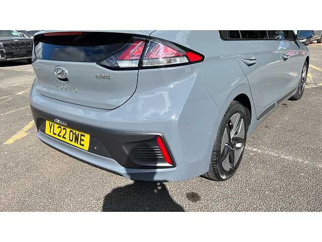 Hyundai Ioniq IONIQ 1.6 GDi Hybrid Premium SE 5dr DCT