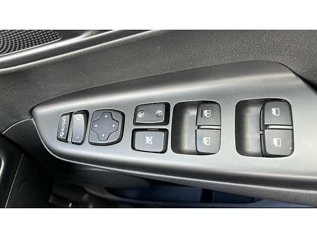 Hyundai Kona KONA 100kW Premium 39kWh 5dr Auto