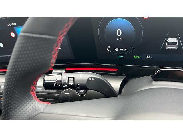 Hyundai KONA KONA 1.6 Hybrid 138 N Line S 5dr DCT Atlas White