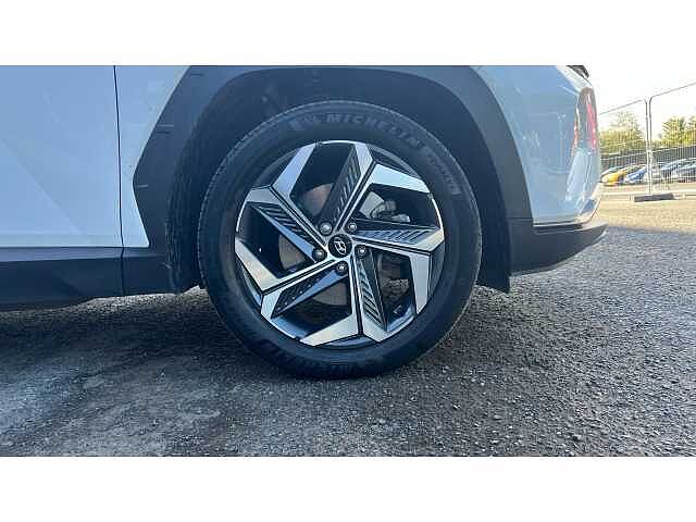 Hyundai TUCSON TUCSON 1.6 TGDi Hybrid 230 Ultimate 5dr 2WD Auto White