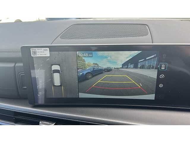 Hyundai SANTA FE SANTA FE 1.6 TGDi 239 Hybrid Calligraphy 5dr 4WD Auto Creamy White