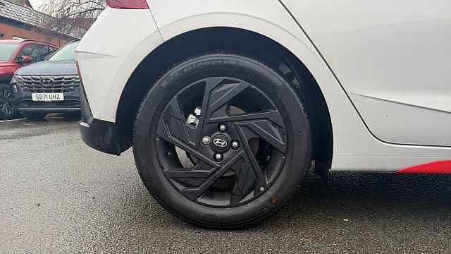 Hyundai I20 i20 5Dr HAT 1.0 T-gdi 90ps Black Line Lumen Grey