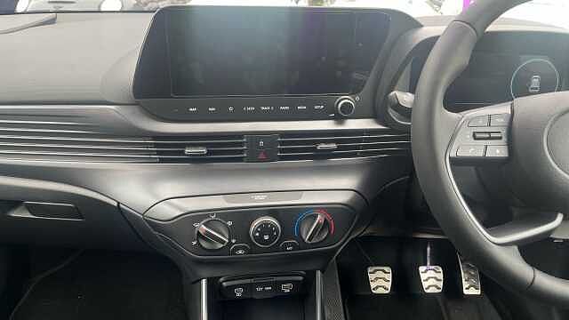 Hyundai Bayon Bayon HAT 1.0 T-gdi 90PS Black Line