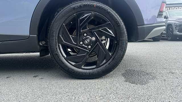 Hyundai Bayon Bayon HAT 1.0 T-gdi 90PS Black Line