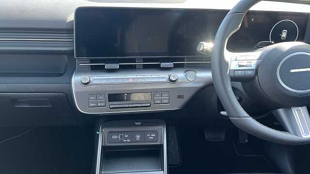 Hyundai Kona Kona 5Dr SUV 1.6T 138ps Hybrid Advc 6DCT