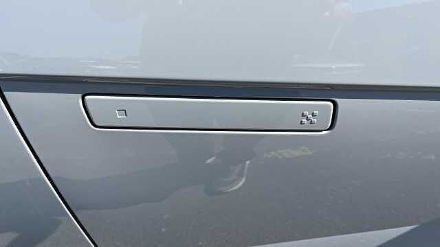 Hyundai Ioniq 5 IONIQ 5 168kW Premium 84 kWh 5dr Auto