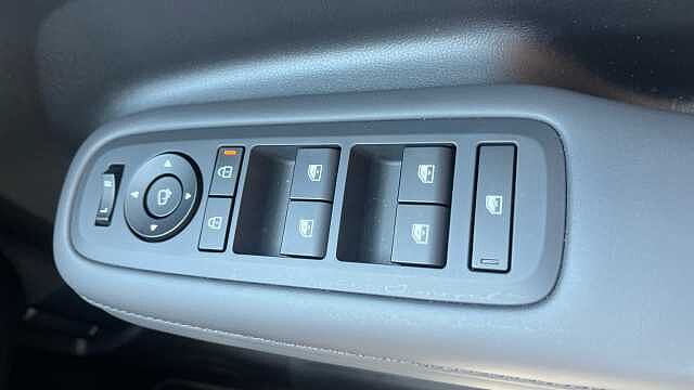 Hyundai SANTA FE SANTA FE 1.6 TGDi Plug-in Hybrid Premium 5dr 4WD Auto Pebble Blue