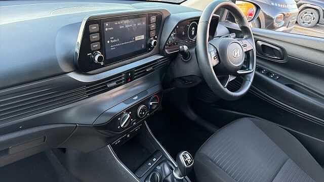 Hyundai I20 1.0T GDi 48V MHD SE Connect 5dr Petrol Hatchback Black